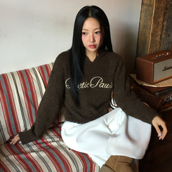 レタリングフードウールニット BROWN