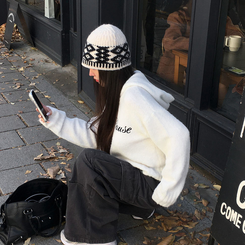 レタリングフードウールニット IVORY