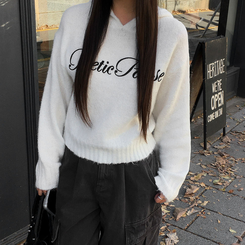 レタリングフードウールニット IVORY