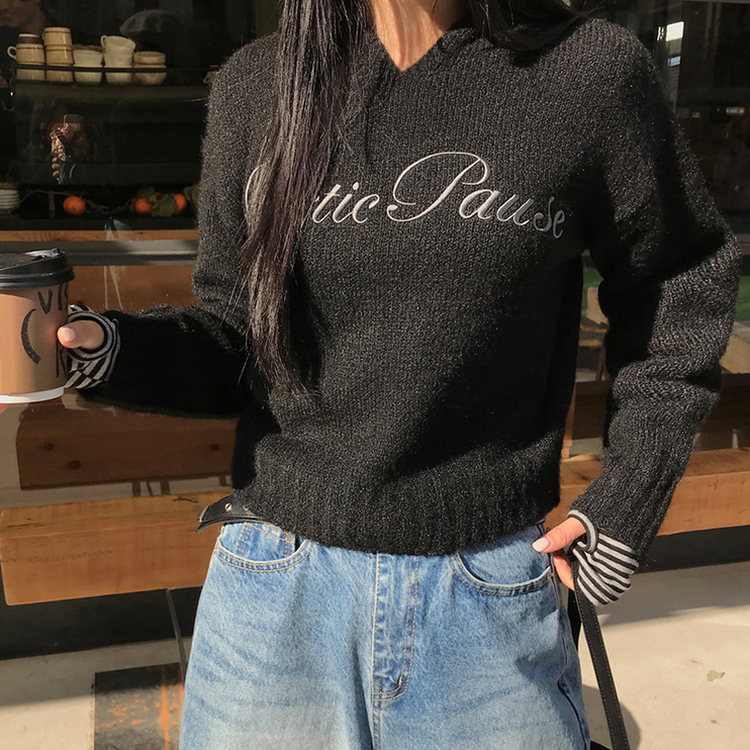 レタリングフードウールニット BLACK