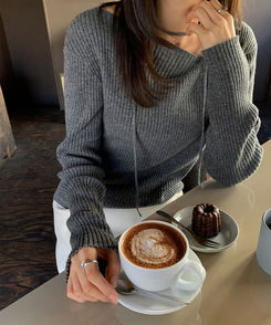 ウールオフショルダーニット CHARCOAL