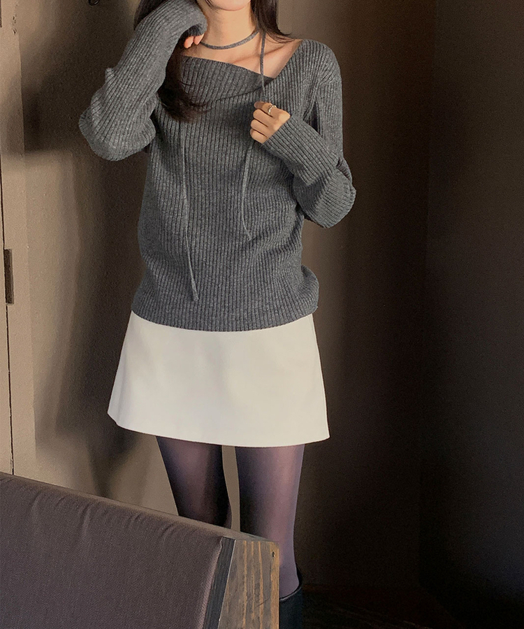 ウールオフショルダーニット CHARCOAL