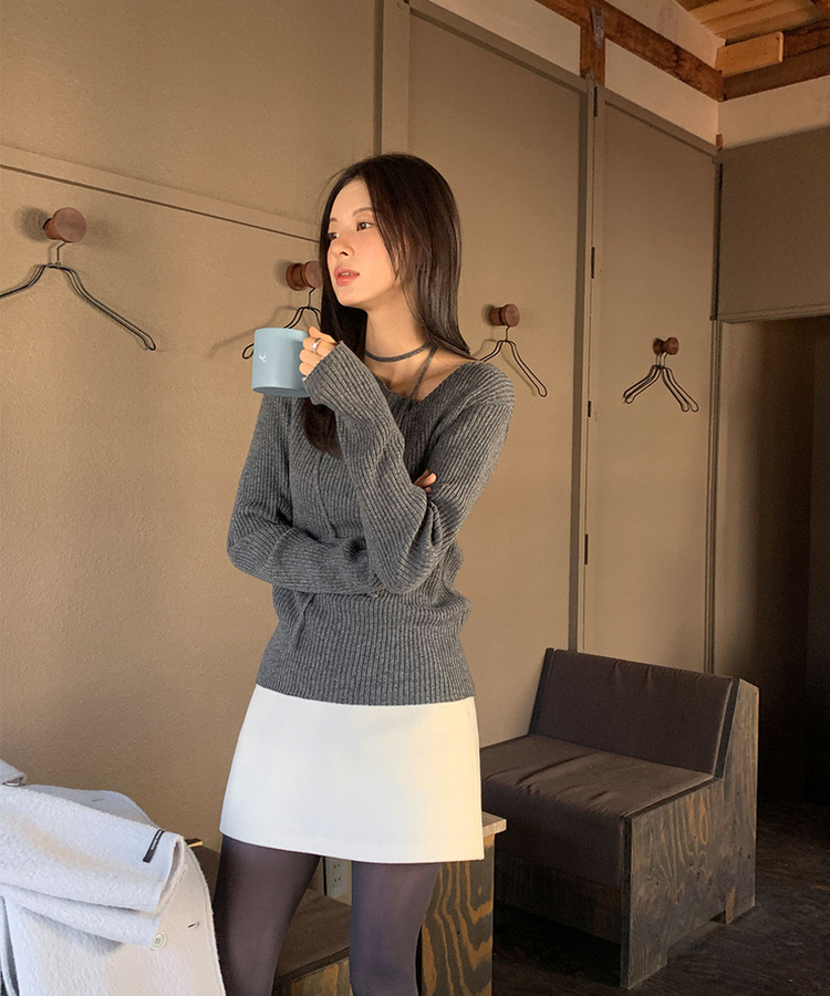 ウールオフショルダーニット CHARCOAL