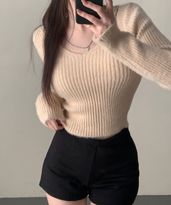 アンゴラショルダースリットニット BEIGE