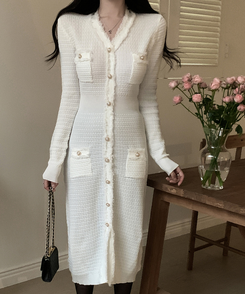 ツイード襟章ボタンロングワンピース IVORY