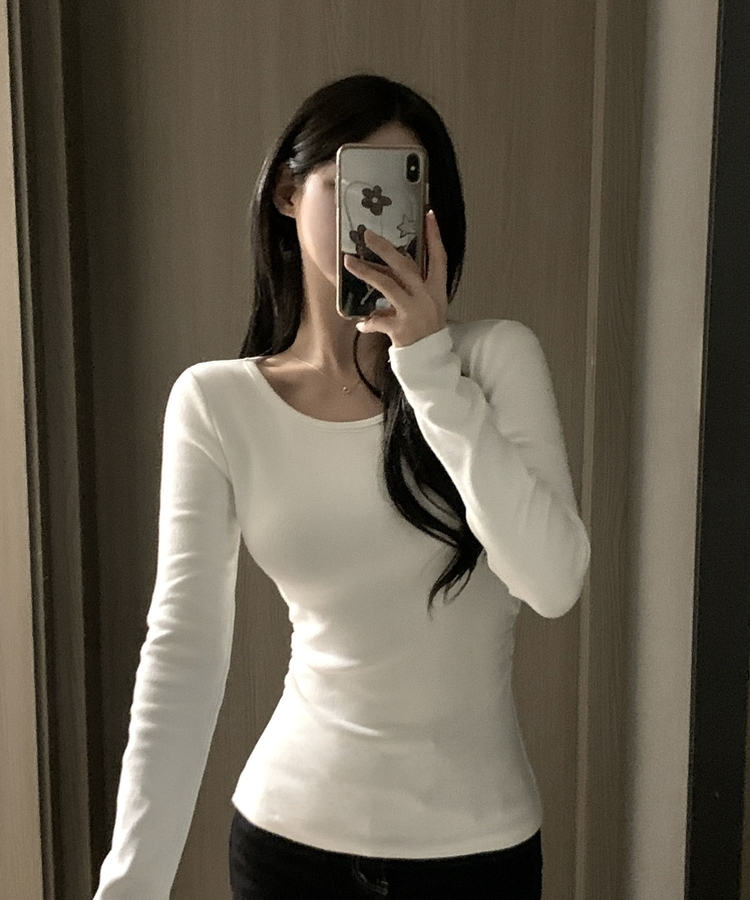 【起毛】サイドシャーリングラウンド長袖Tシャツ(6color) IVORY