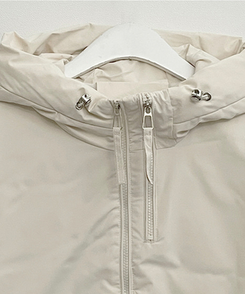 ハイネックダブルフードダウンジャンパー