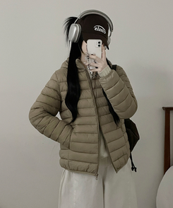 【フード着脱可能】軽量ハイネックダウンジャンパー BEIGE