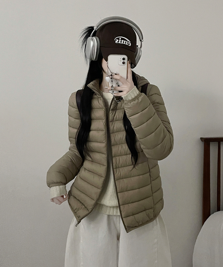 【フード着脱可能】軽量ハイネックダウンジャンパー BEIGE