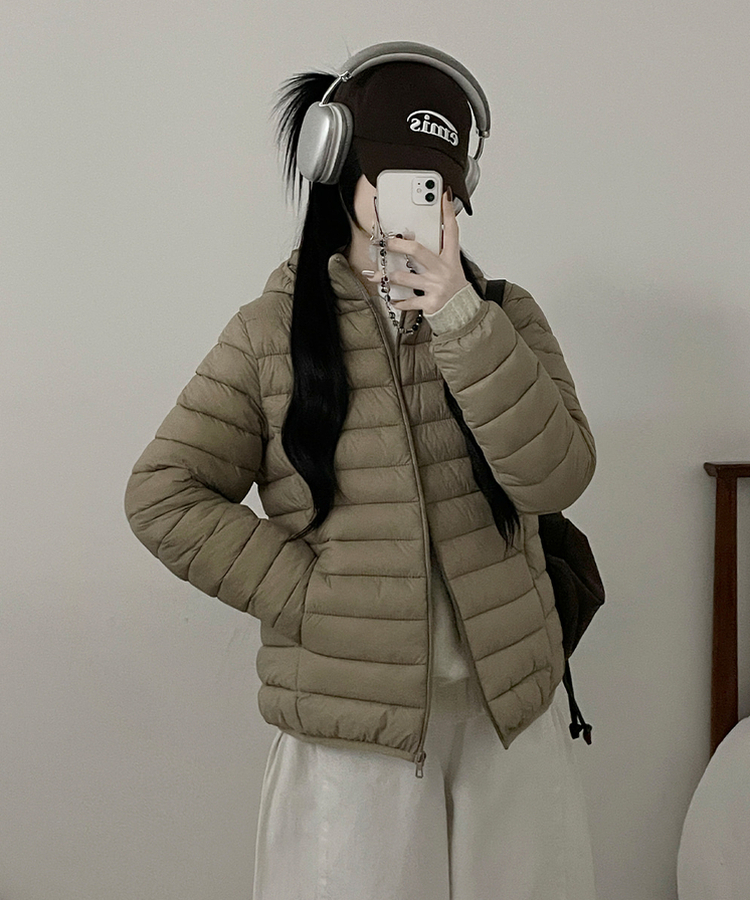 【フード着脱可能】軽量ハイネックダウンジャンパー BEIGE