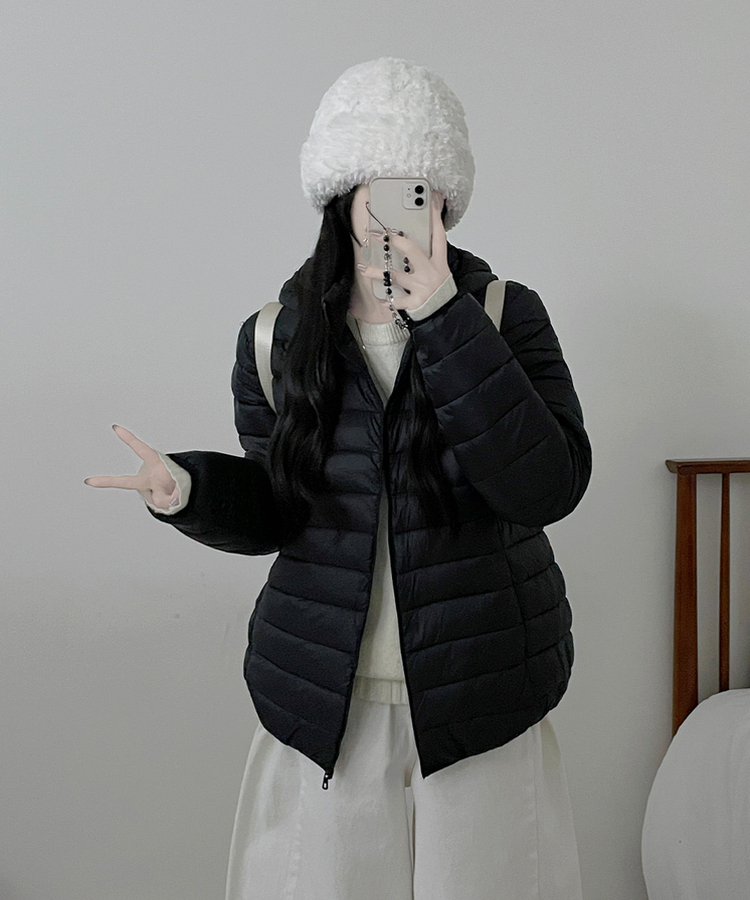 【フード着脱可能】軽量ハイネックダウンジャンパー BLACK