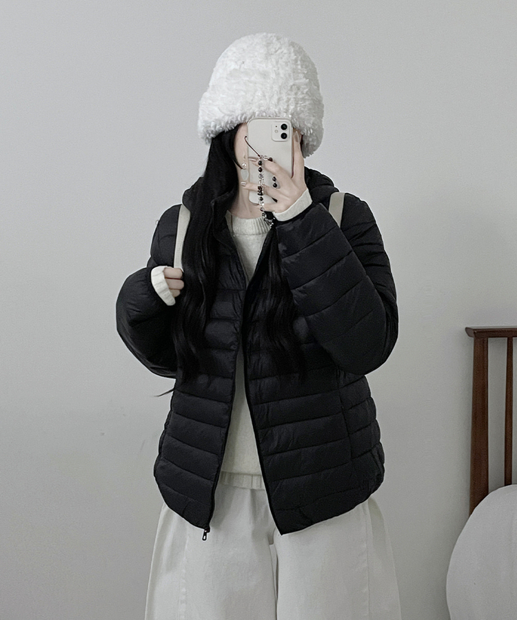 【フード着脱可能】軽量ハイネックダウンジャンパー BLACK