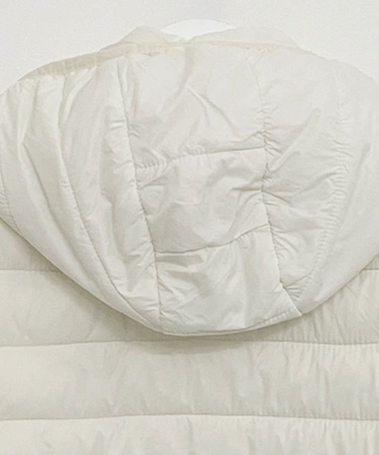 【フード着脱可能】軽量ハイネックダウンジャンパー