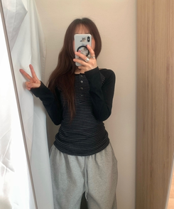 ヘンリーネックボタンストライプ長袖Tシャツ CHARCOAL