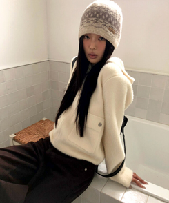 ポケットニットフードジップアップ IVORY
