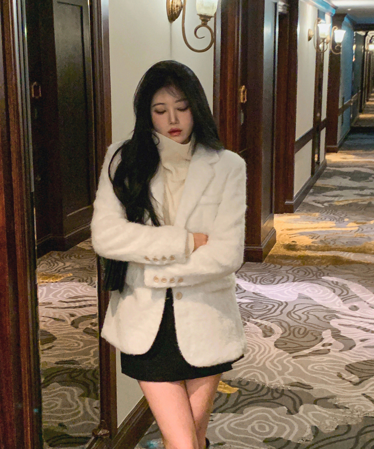 肩パッドポケットアンゴラジャケット IVORY