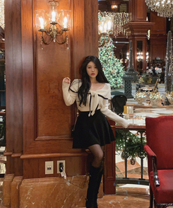 ハートセーラーネックオフニット IVORY