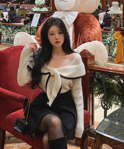 ハートセーラーネックオフニット IVORY