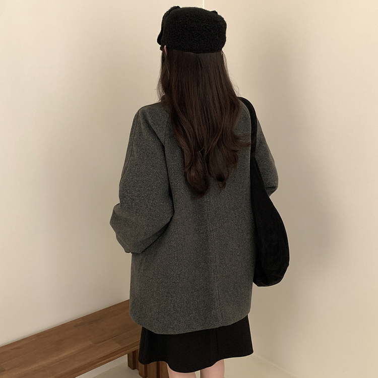 ハイネックボタンオーバーハーフコート CHARCOAL