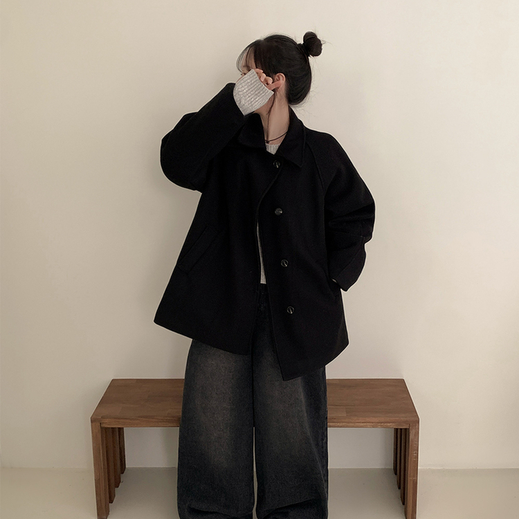 ハイネックボタンオーバーハーフコート BLACK