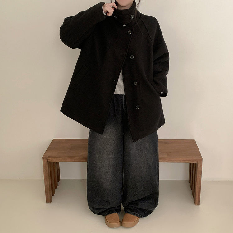 ハイネックボタンオーバーハーフコート BLACK
