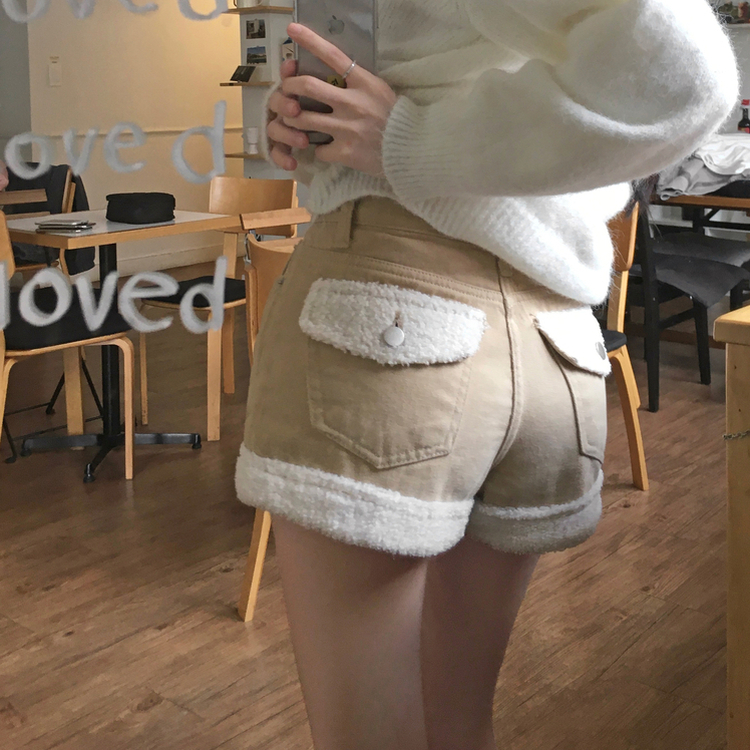 ボアフリースロールアップショートパンツ BEIGE