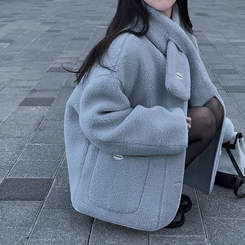 【マフラー付き】ウールボアペンダントオーバーフィットコート SKY BLUE