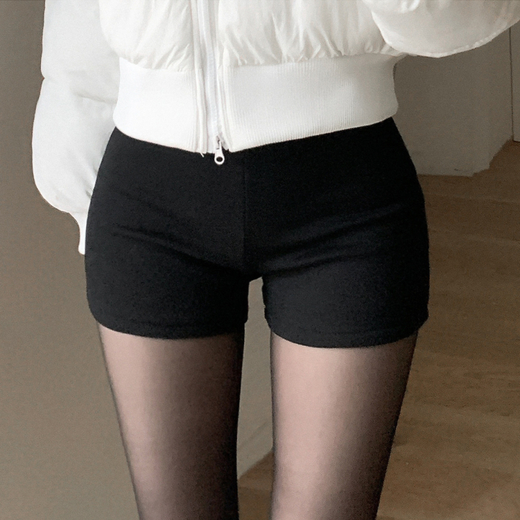 【起毛】ハイウエストスリムショートパンツ BLACK