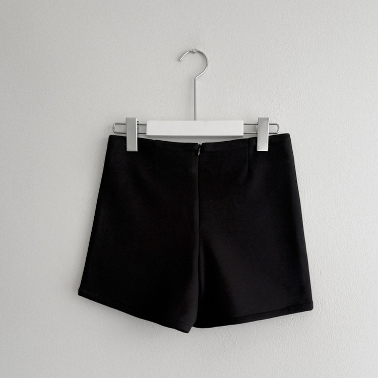 【起毛】ハイウエストスリムショートパンツ