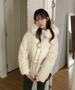 ダッフルフードダウンジャンパー IVORY