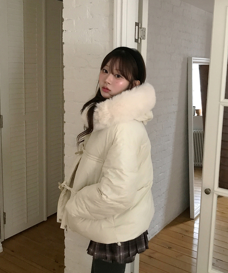 ダッフルフードダウンジャンパー IVORY