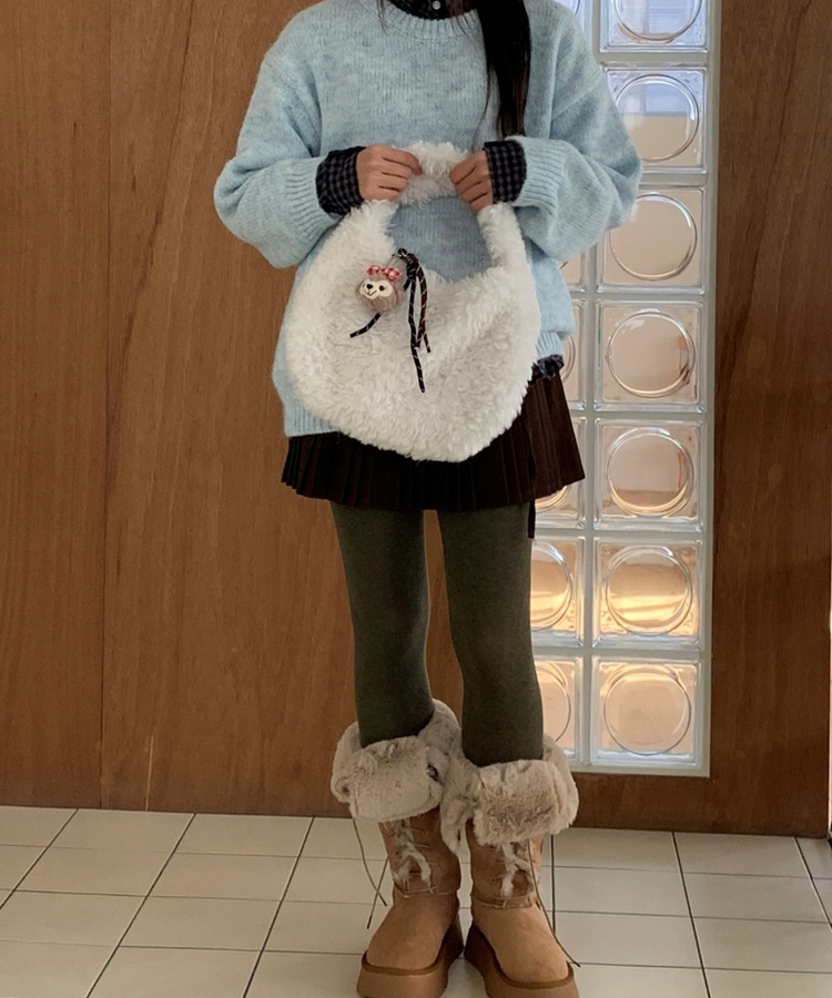 ドダンブルトートショルダーファーバッグ IVORY