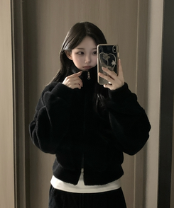 ミンクハイネックファージップアップ BLACK