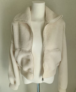 ミンクハイネックファージップアップ