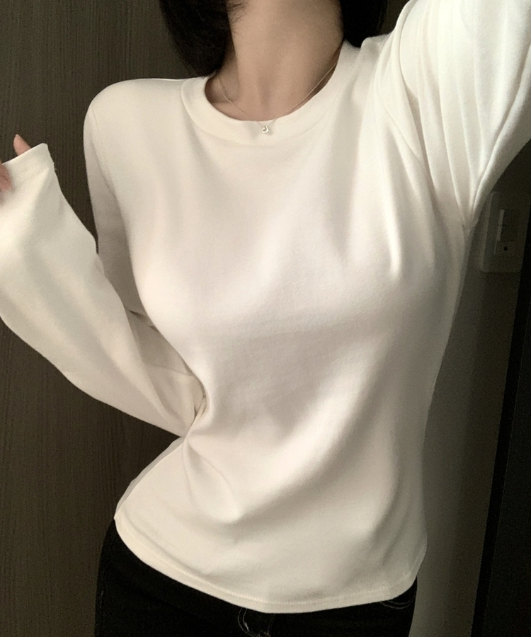 【起毛】ラウンドスリムフィット長袖Tシャツ(6color) IVORY