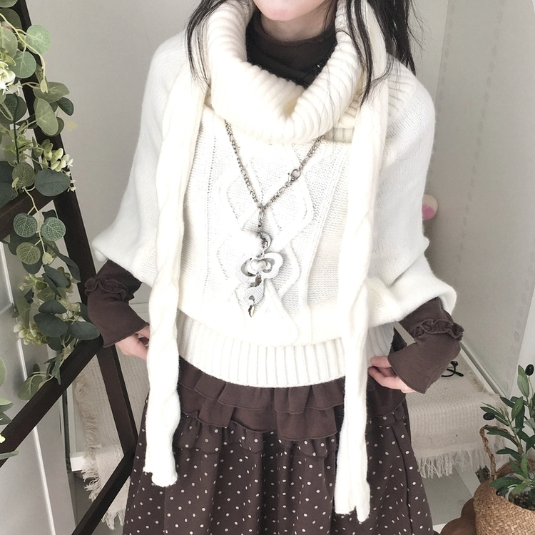윈터 달빛천사 꽈배기 빈티지 대장 모리걸 판초 터틀넥 케이프 망토 니트 목도리 아이보리