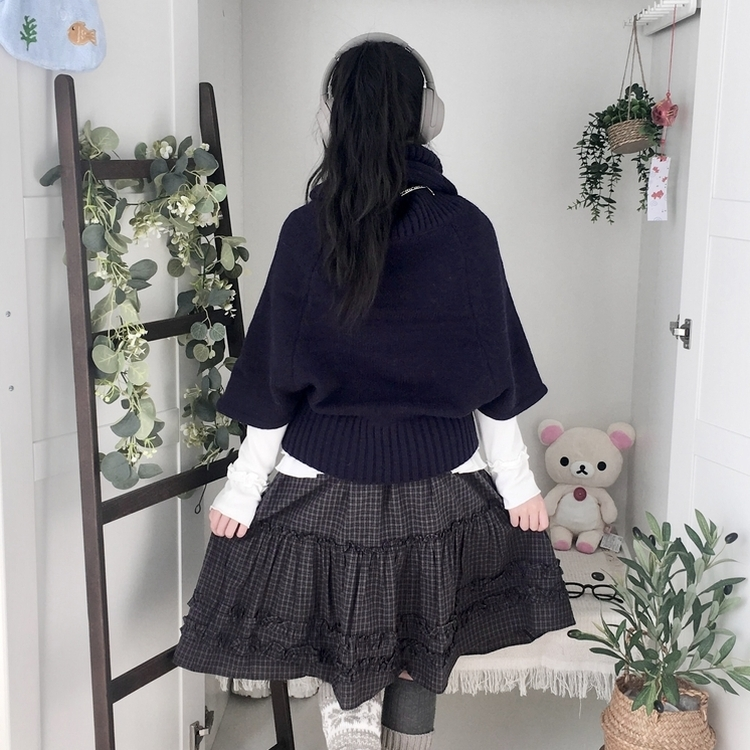 윈터 달빛천사 꽈배기 빈티지 대장 모리걸 판초 터틀넥 케이프 망토 니트 목도리 네이비