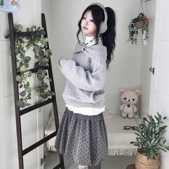 울6 러블리 리본 꽈배기 빈티지 레이어드 오프숄더 오버핏 니트 그레이