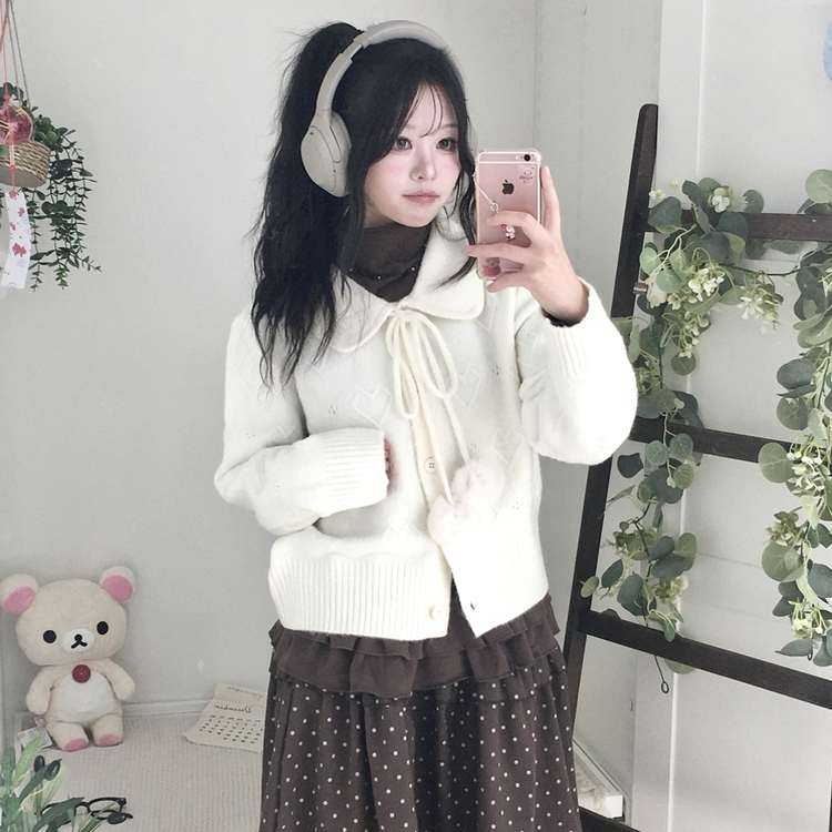 아이시 리본폼폼 솜뭉 긴팔 카라 니트 가디건 아이보리