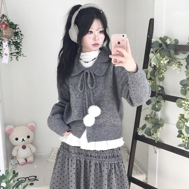 아이시 리본폼폼 솜뭉 긴팔 카라 니트 가디건 먹색