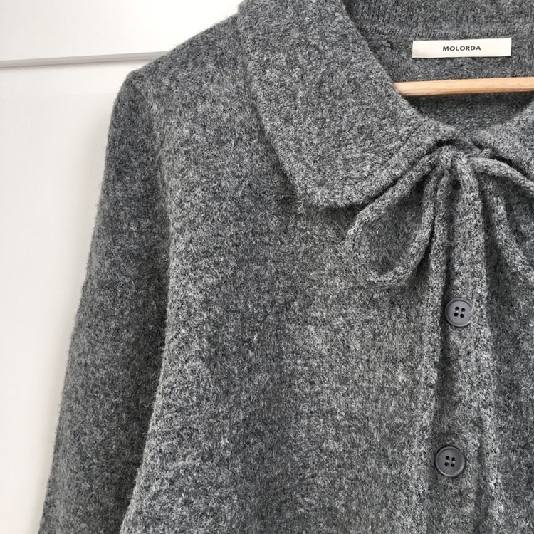 아이시 리본폼폼 솜뭉 긴팔 카라 니트 가디건