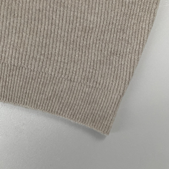 タートルネックハンドウォーマーニット