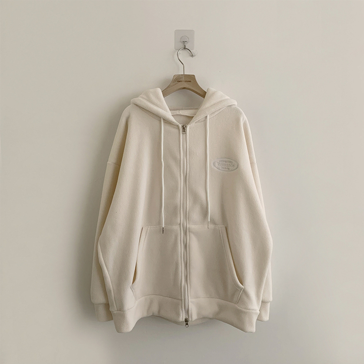 刺繍ストリングフードジップアップ