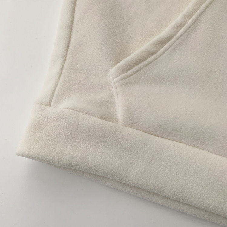 刺繍ストリングフードジップアップ