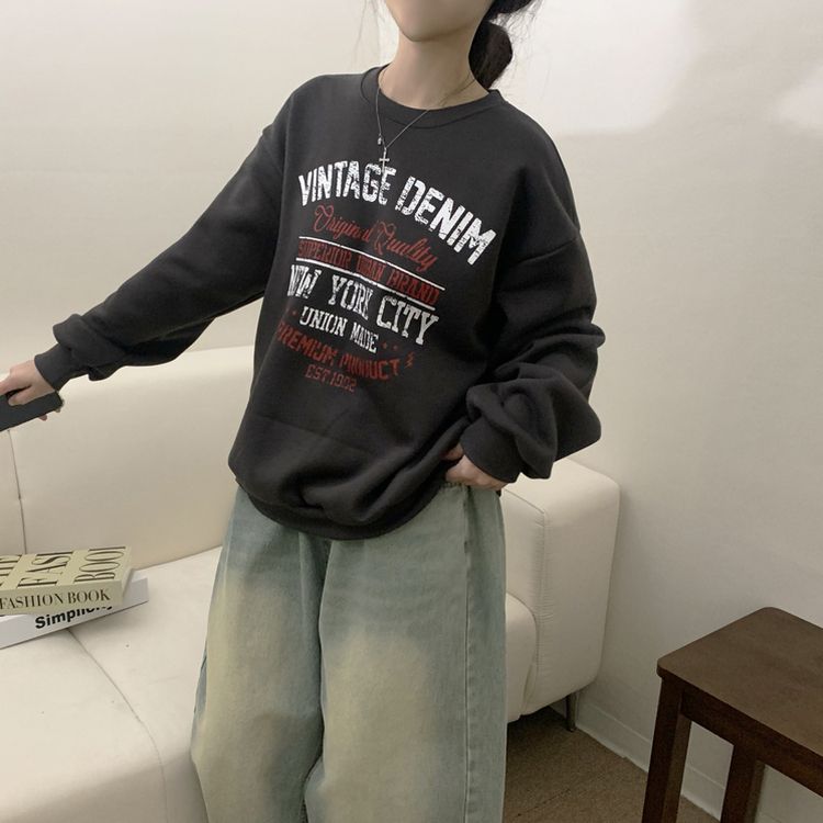 【起毛】レタリングプラウンドトレーナー(5color) CHARCOAL