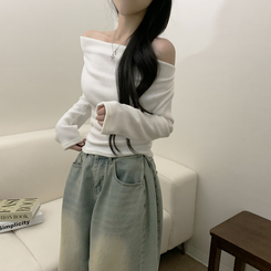 オフショルダーシャーリング長袖Tシャツ IVORY