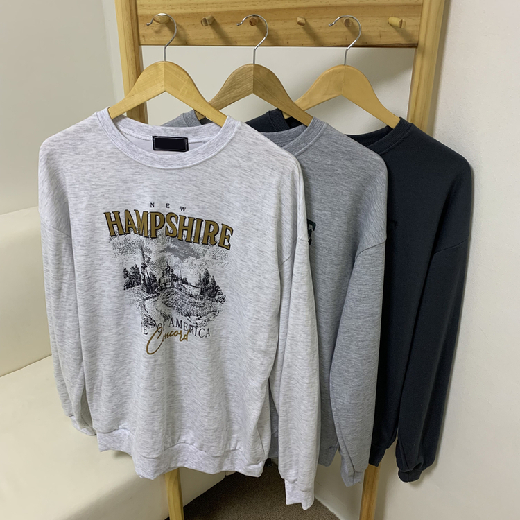 プリンティングラウンドネックトレーナー