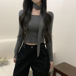 【マフラー付き】【起毛】スクエアクロップ長袖Tシャツ CHARCOAL