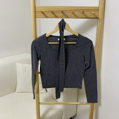 【マフラー付き】【起毛】スクエアクロップ長袖Tシャツ