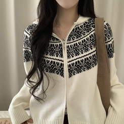 ジャガードフードニットジップアップ IVORY